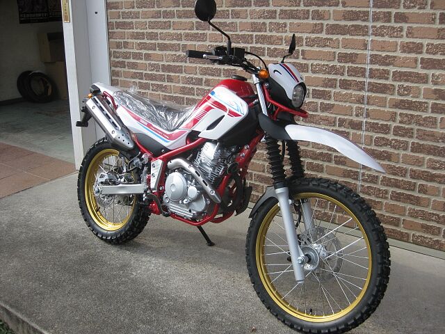 俺が勝手に勧めたい 社員にも愛されるには訳がある ヤマハ セロー250